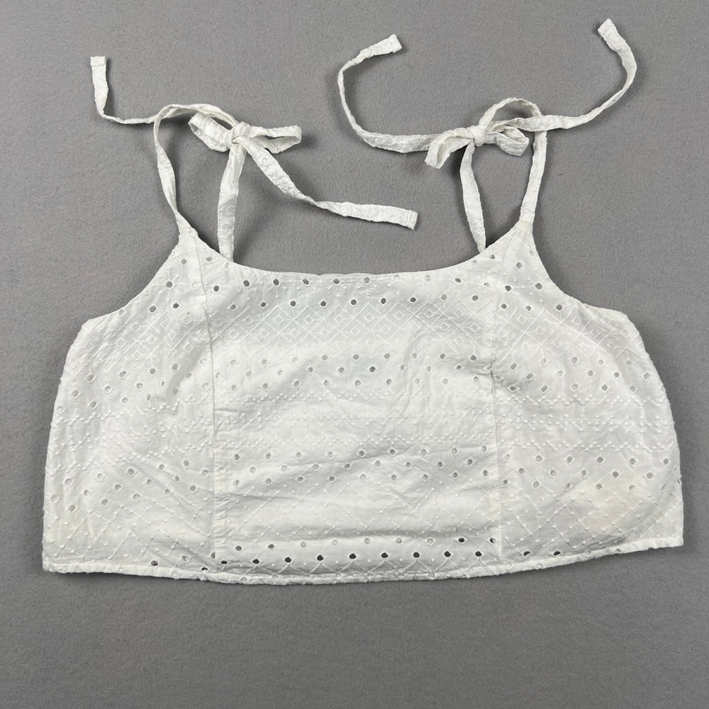 Old Navy Eyelet Crop Top Womens L Petite White Tie Strap Camisole Boho Summer